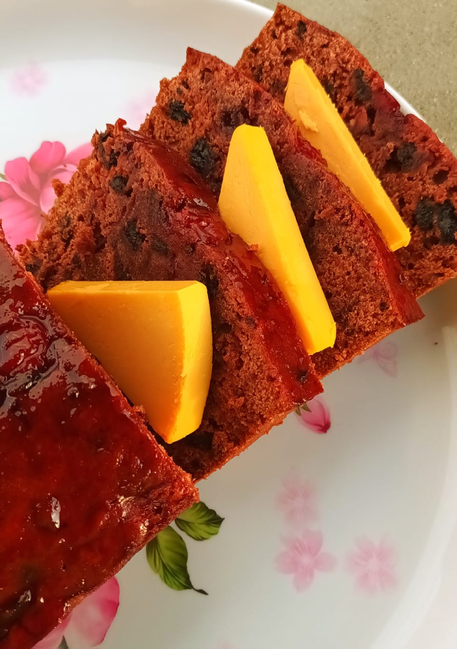 Sorrel Easter bun (candies crooks) - Sweet Jamaica Shopping