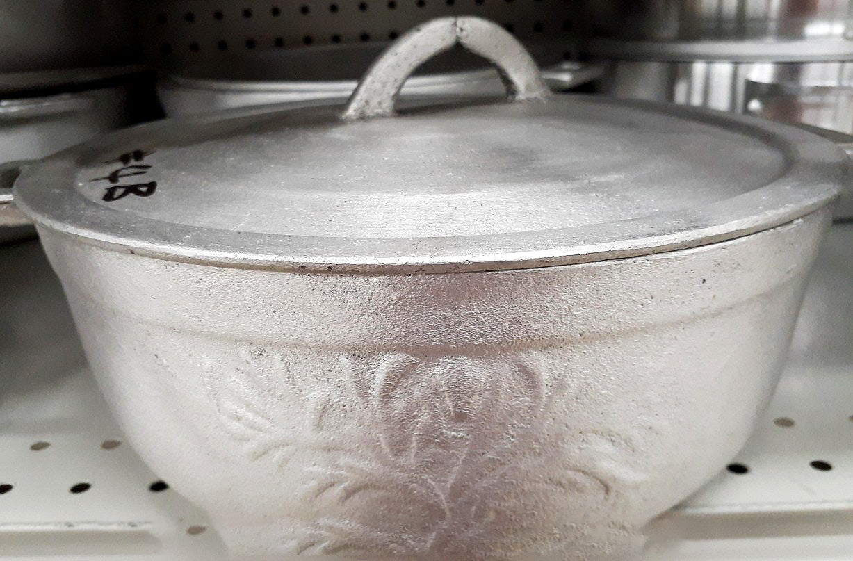Small Dutch Pot - Sweet Jamaica Shopping
