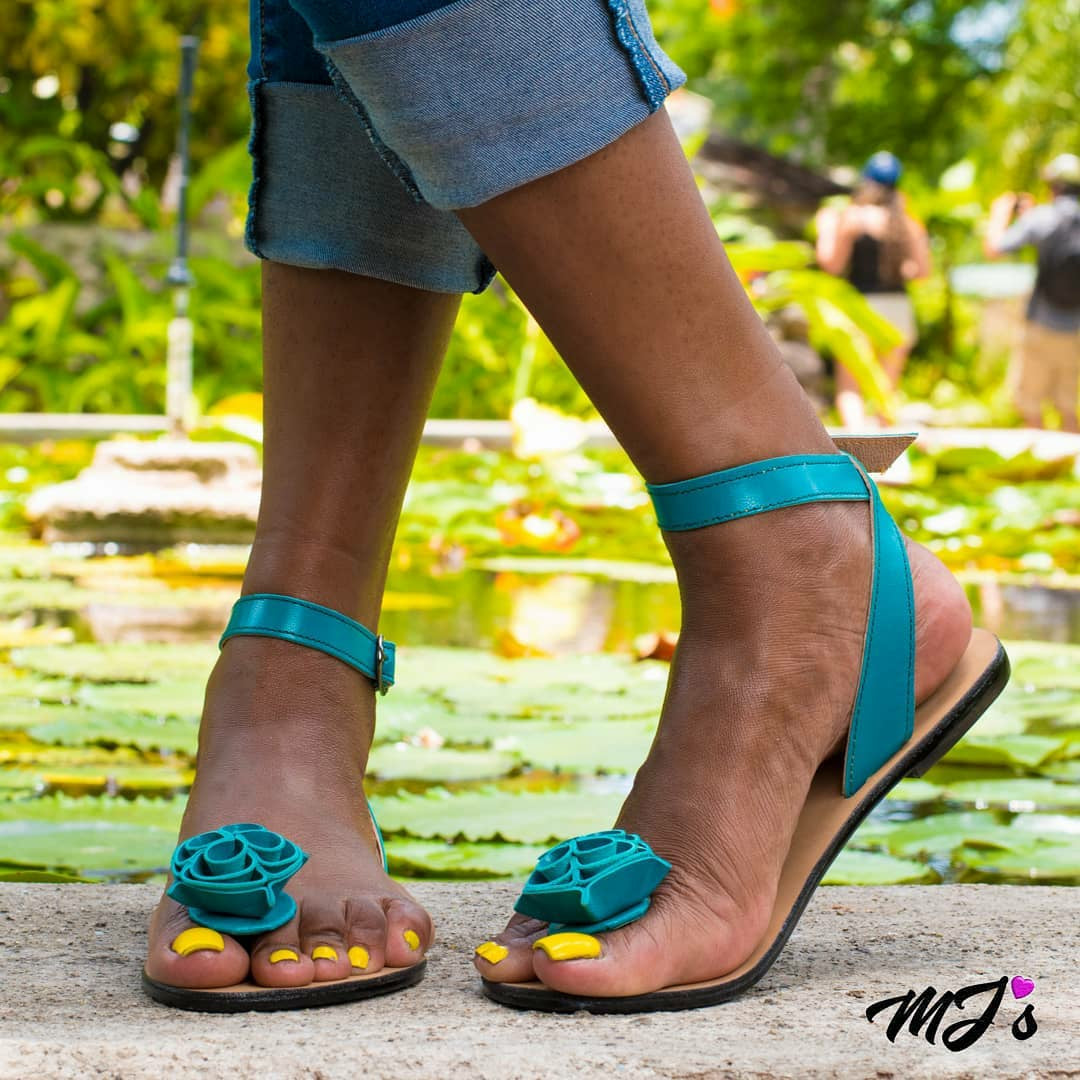 Price Cutaway Bridget Sandals Cutaway Bridgets Slippers Bridget