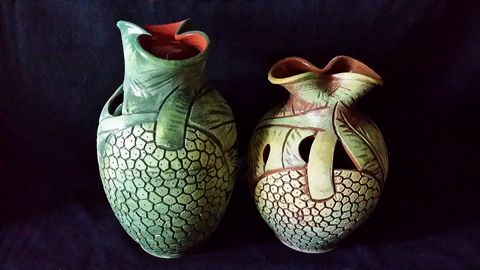 Lrg Cut Breadfruit Vase