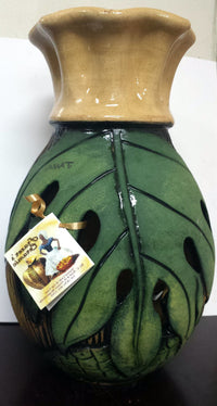 Lrg Cut Breadfruit Vase